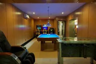 热带海岸酒店 4*